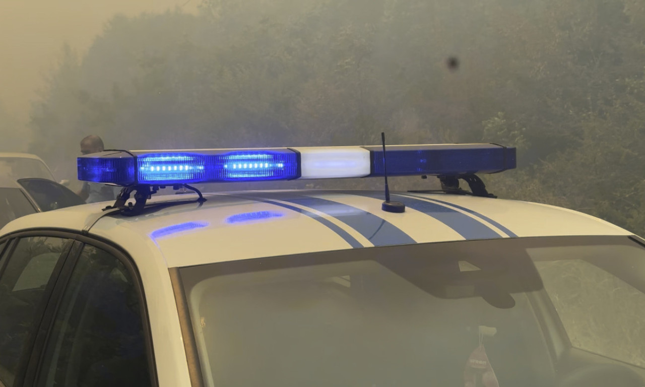 VOZ UDARIO U VOZILO Teška nesreća kod Velike Plane (FOTO)