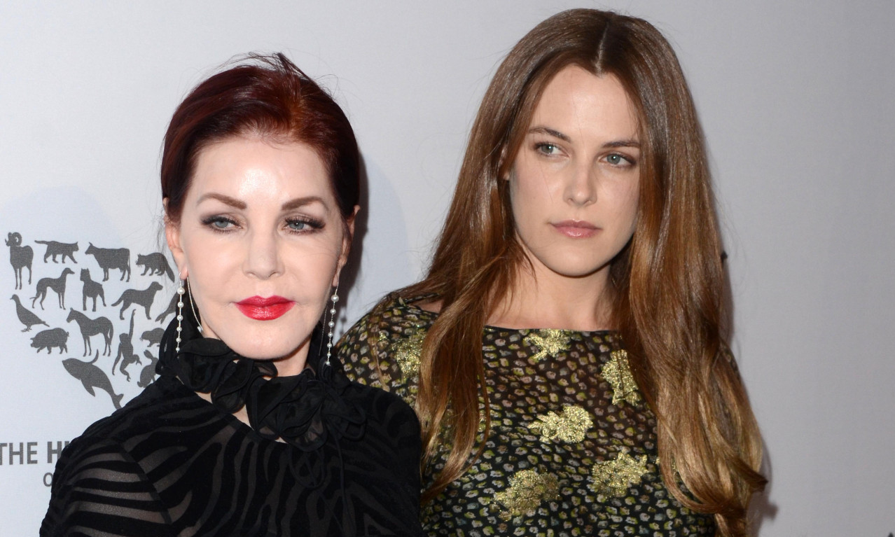 SUPRUGA ELVISA PRISLIJA OPTUŽENA DA JE UBRZALA SMRT SVOJE ĆERKE! Udovicu terete da je htela za sebe porodično bogatstvo