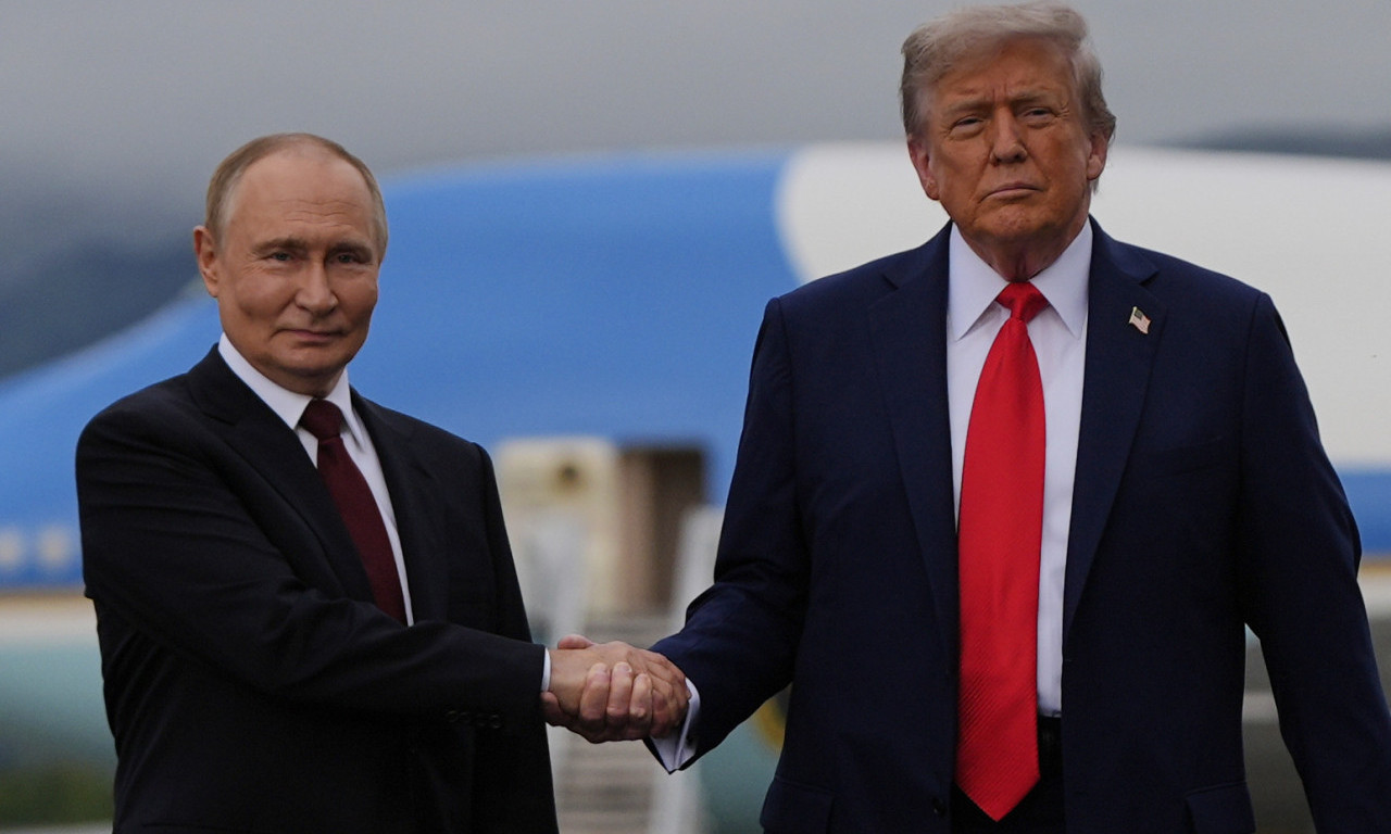 TRAMP I PUTIN STIGLI U VOJNU BAZU! Sastanak počeo uz prisustvo najbližih saradnika (FOTO)