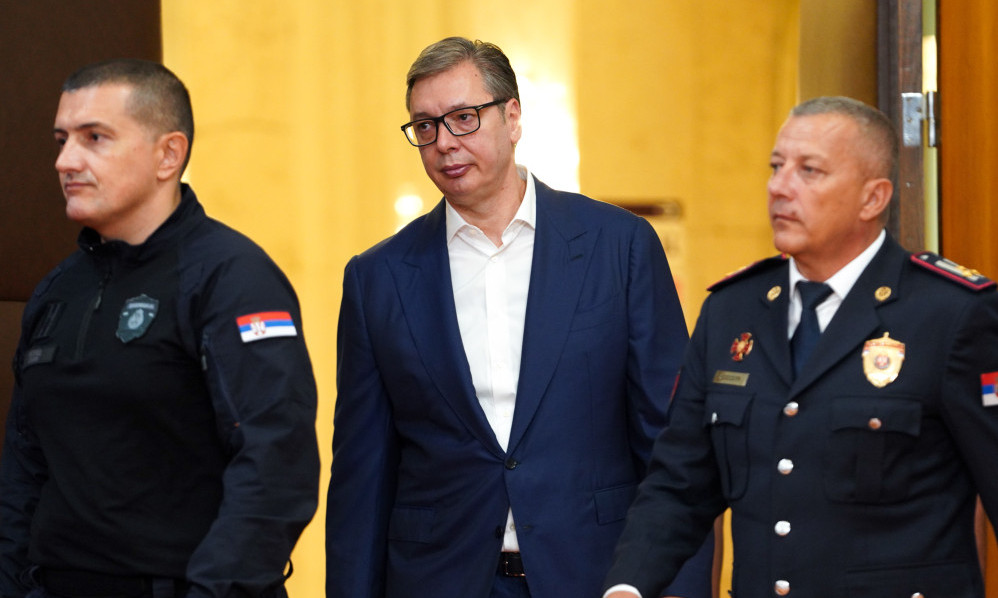 VUČIĆ: PITANJE JE DANA KADA ĆE NEKO BITI UBIJEN Predsednik upozorio građane na jeziv scenario blokadera!