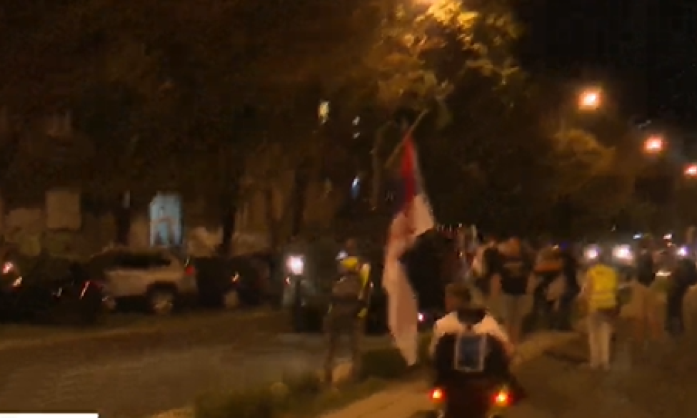 JUTRO NAKON DEMOLIRANJA CENTRA GRADA 16 uhapšenih! Evo kako izgleda Beograd posle nasilnih protesta