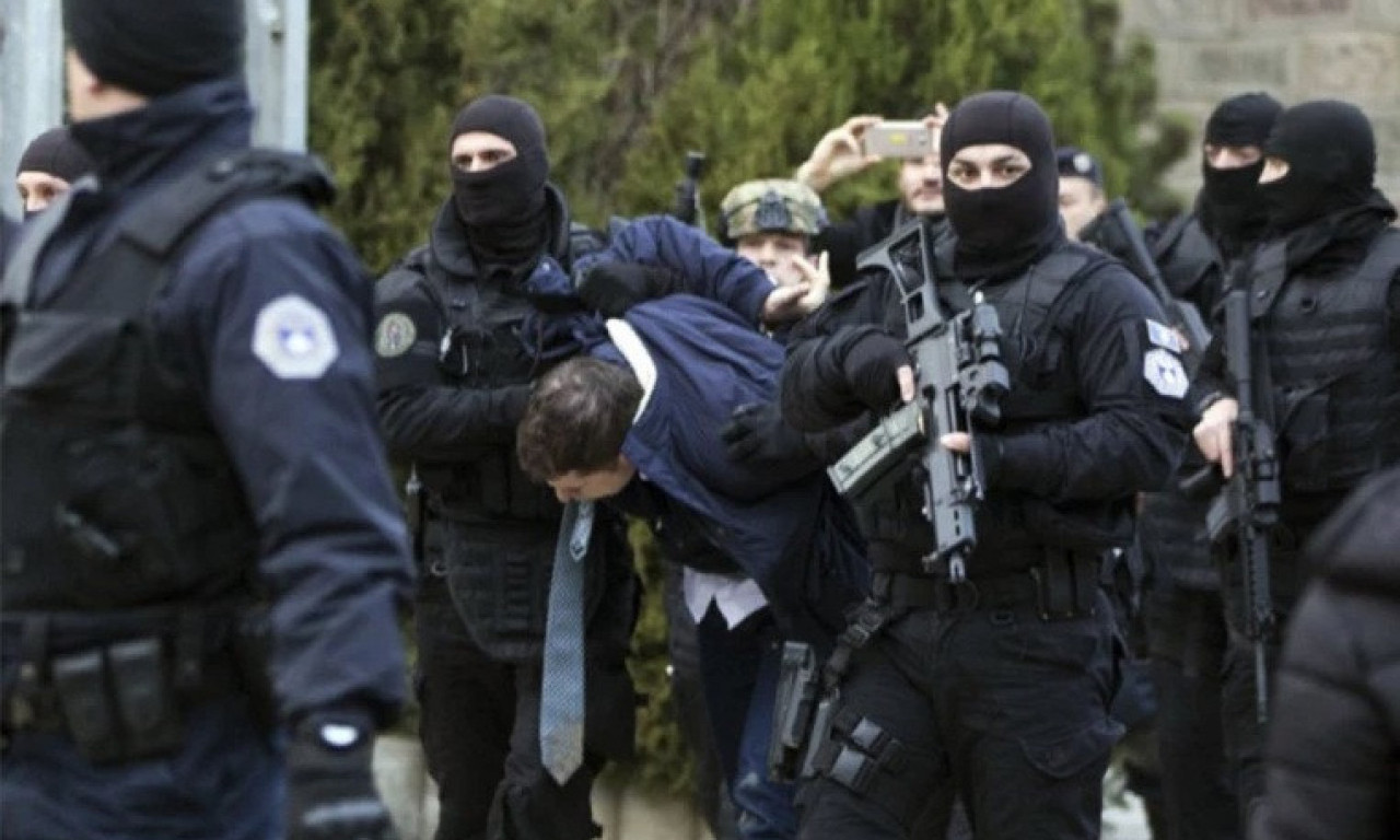 KAKAV BLAM EVROPSKIH DEMOKRATA! Objavili lažno hapšenje Nikoline Sinđelić, a na slici Marko Đurić (FOTO)