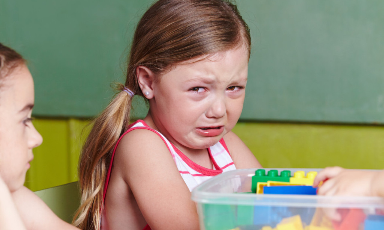 PLIŠANA IGRAČKA KOJU DECA OBOŽAVAJU SE POVLAČI SA TRŽIŠTA Može da izazove gušenje, odmah je bacite! (FOTO)
