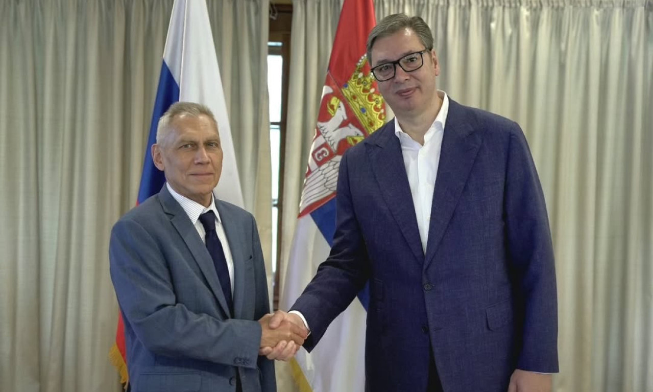 VUČIĆ:"RAZMATRALI SMO SVE TEME OD INTERESA ZA DVE ZEMLJE" Predsednik razgovarao s ruskim ambasadorom Bocan-Harčenkom