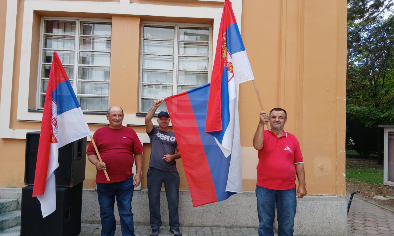 I U VOJVODINI SKUPOVI GRAĐANA PROTIV BLOKADA Najviše ljudi u ovim gradovima (FOTO/VIDEO)