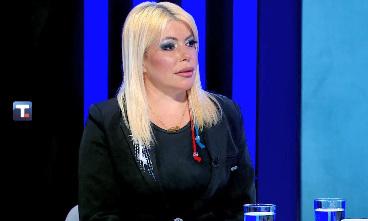 NAROD MIRNIM SKUPOVIMA ODGOVORIO NA BLOKADE I NASILJE Državna sekretarka sve objasnila (VIDEO)