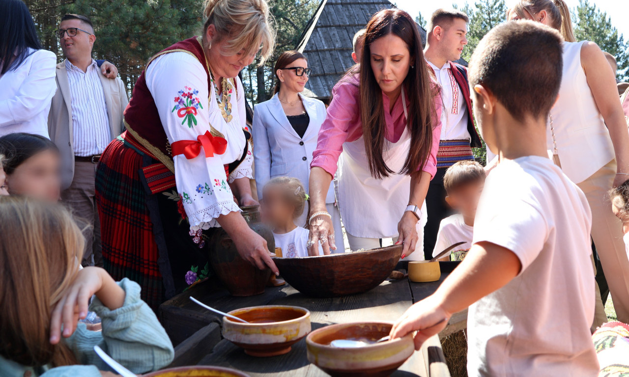 DAN PUN EMOCIJA Tamara Vučić u Sirogojnu uz decu koja vode najtežu bitku (FOTO/VIDEO)