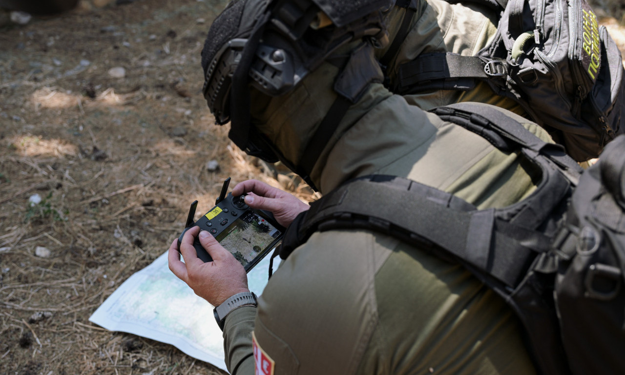 DETALJI PUCNJAVE NA VOJSKU SRBIJE: Naoružana grupa Albanaca ispalila 15 hitaca u blizini vojne baze