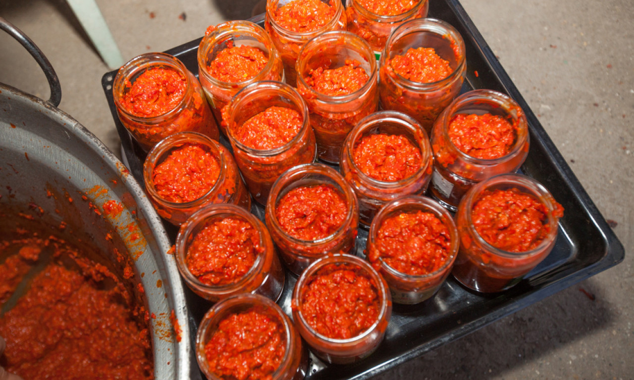 TOP 5 RECEPATA ZA DOMAĆI AJVAR Koji je najbolji?