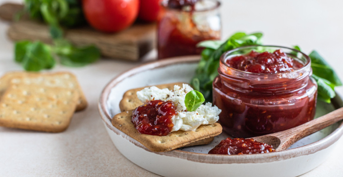 DŽEM OD PARADAJZA? Verujte, domaćinski recept koji osvaja na prvi zalogaj