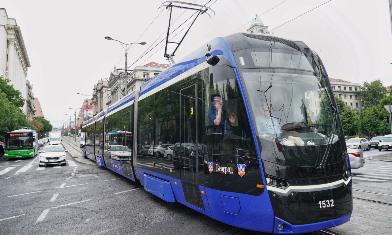 POČINJU RADOVI NA ŠINAMA NA SLAVIJI Promena režima javnog prevoza od sutra do 29. septembra