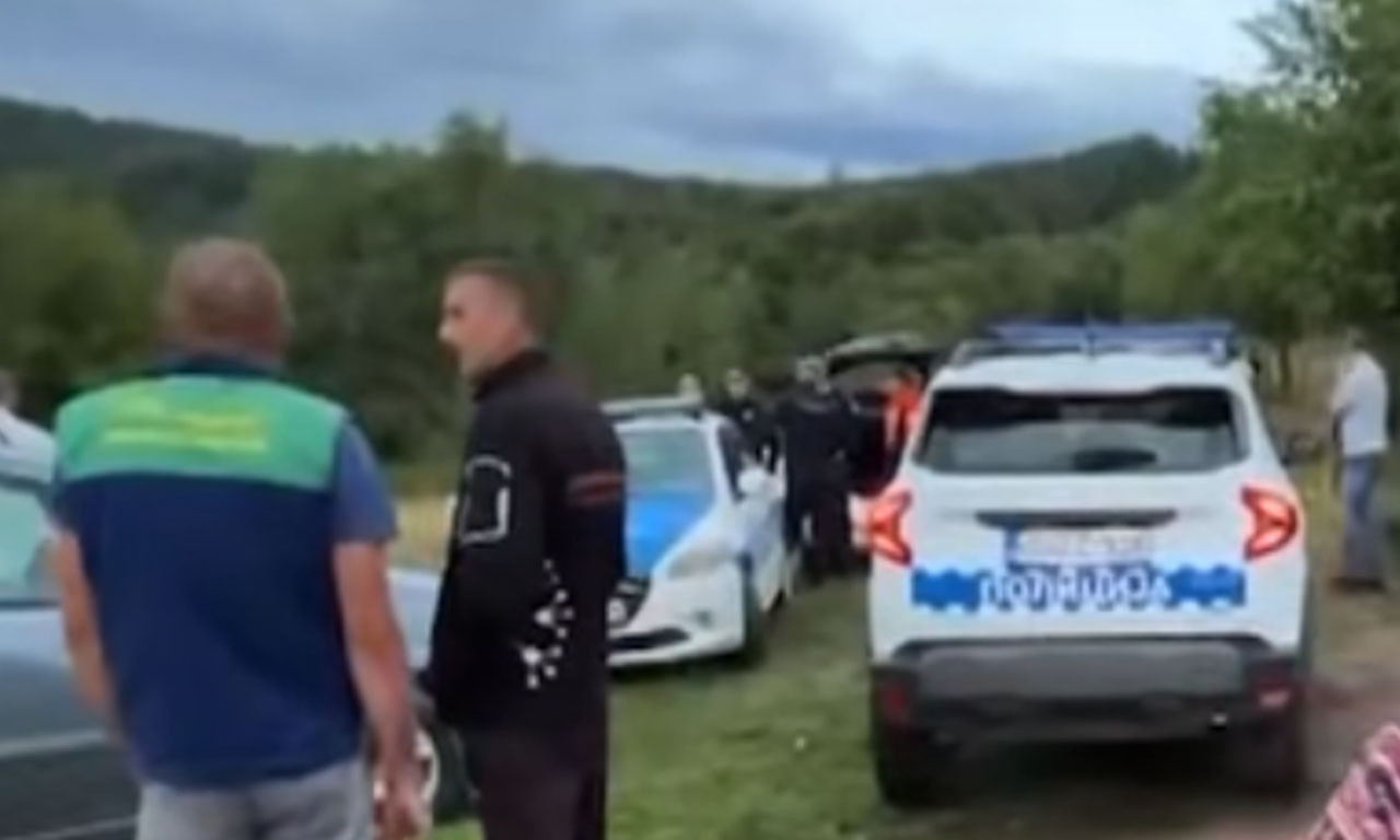 TINEJDŽER POGINUO OD MINE KOD DOBOJA Potresne reči majke kidaju dušu: "Raznelo ga, ništa od njega, a bio mi je sve" (VIDEO)