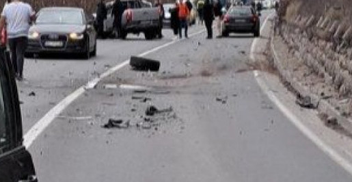 CRNI BILANS NA SRPSKIM PUTEVIMA LEDI KRV U ŽILAMA Preko 600 udesa za 7 dana, a pogledajte koliko je ljudi poginulo