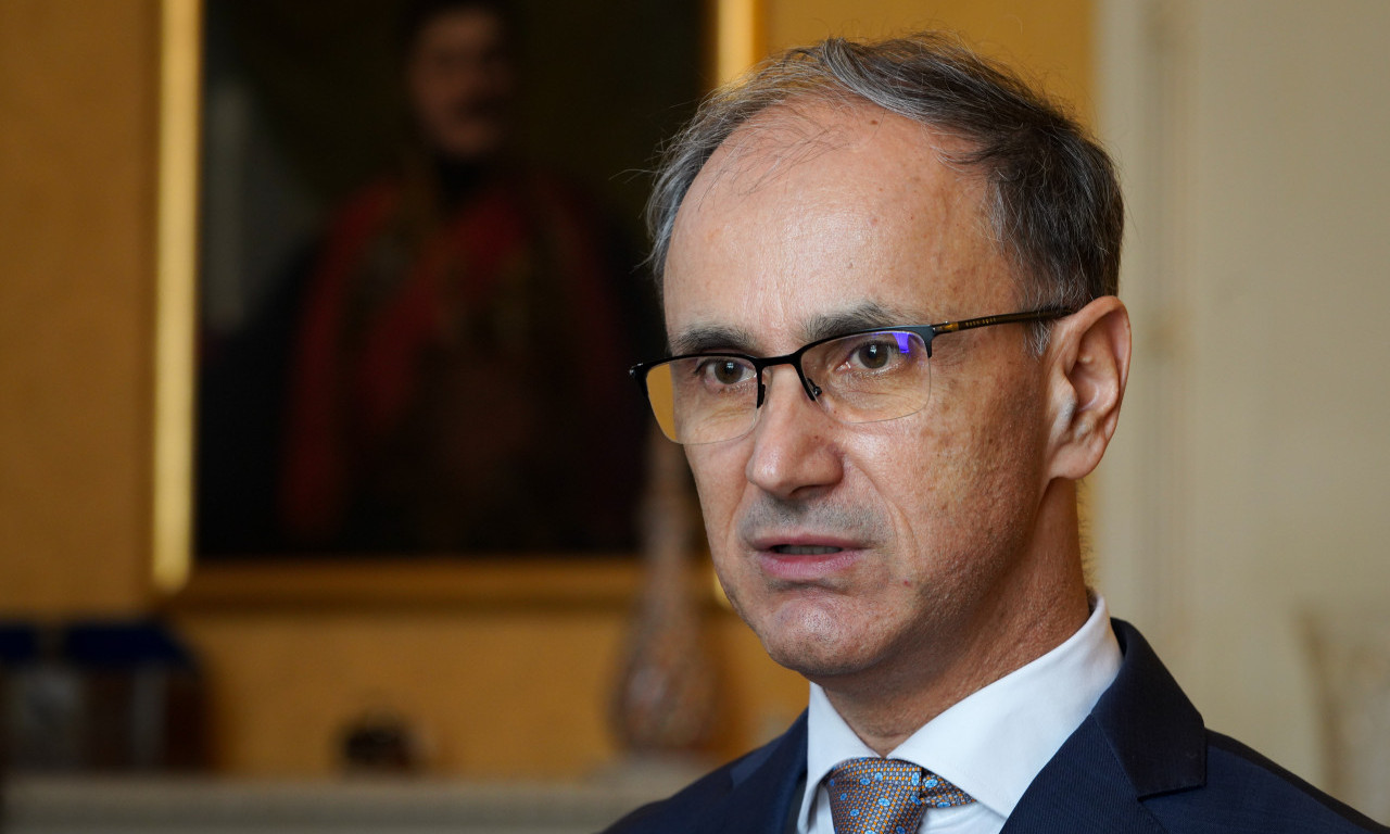 DAN SEKTORA ZA VANREDNE SITUACIJE MUP Macut koji boravi u Lapovu održao sastanak sa rukovodstvom opštine