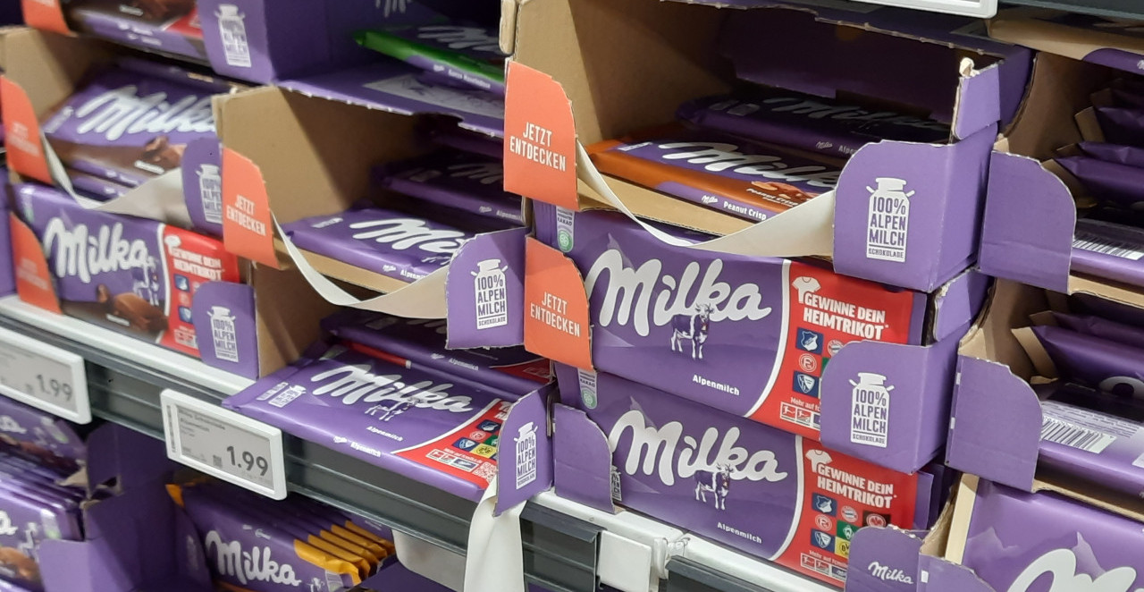 PROIZVOĐAČ MILKA ČOKOLADA TUŽEN ZA OBMANU POTROŠAČA Cena skočila, ljudi ih odmah sudski gonili!