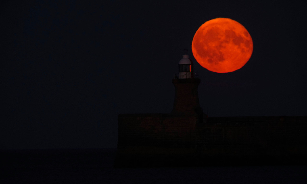 DA LI KRVAVI MESEC UTIČE NA LJUDE Hitno se oglasili iz NASA, ali i Rusi (VIDEO)