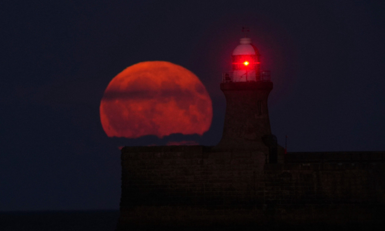 STIŽE KRVAVI MESEC Da li ste spremni za ono što nas čeka pod najmoćnijim Mesecom godine? (FOTO)