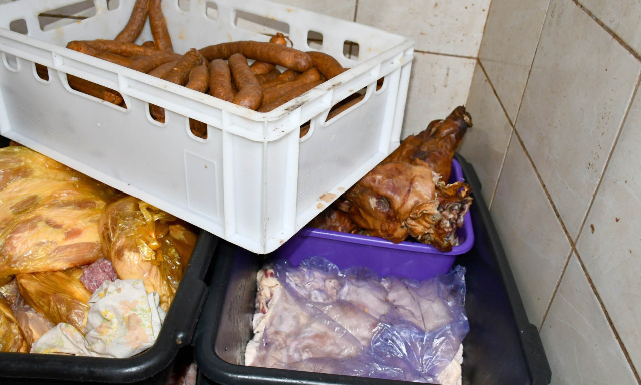 U MESARI PRONAĐENO 3 TONE ŠKODLJIVOG MESA Uhapšen Smederevac!