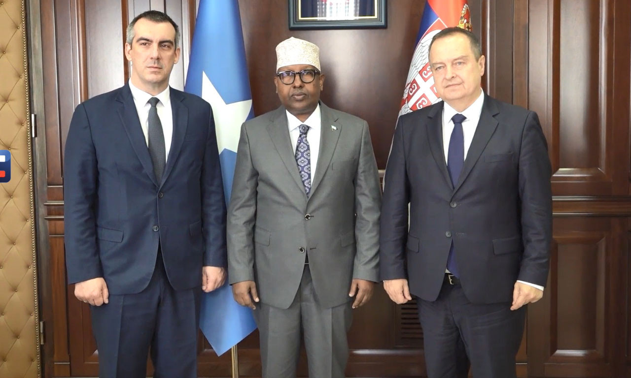 DAČIĆ I ORLIĆ SA MINISTROM ODBRANE SOMALIJE "Postoji obostrani interes da se unapredi saradnja" (VIDEO)