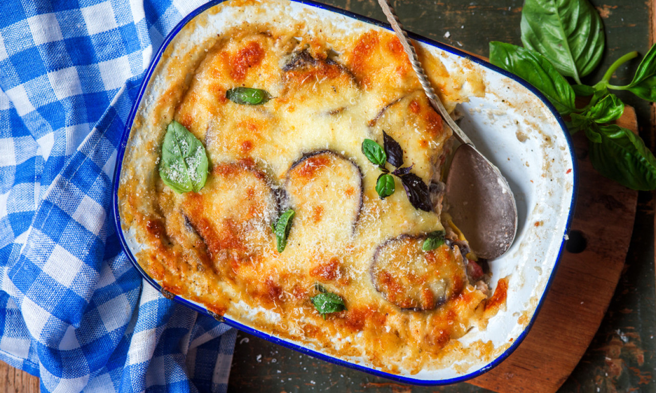 ORIGINALNA GRČKA MUSAKA Recept koji uvek uspeva!