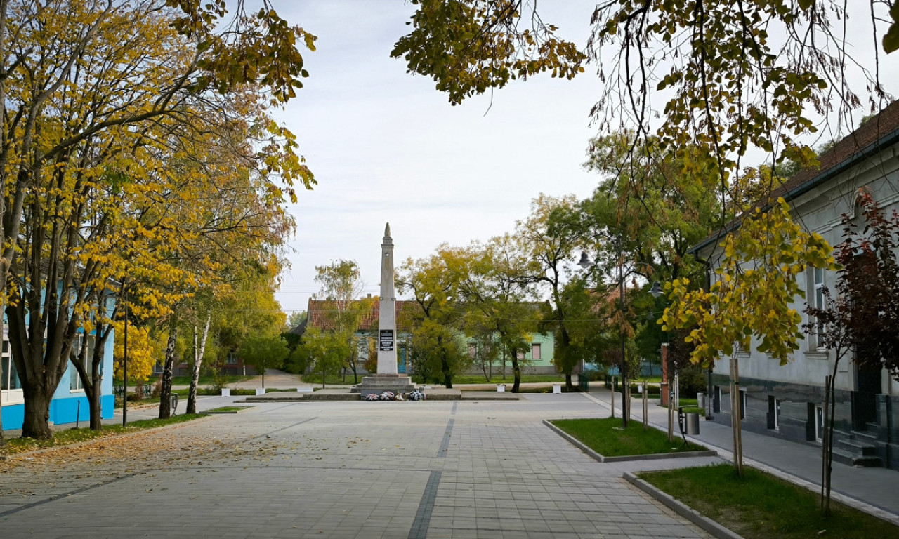 IMALI SVOJE ROBOVE U BAČKOM PETROVCU Žrtve držali bez dokumenata i terali ih da rade ovo!