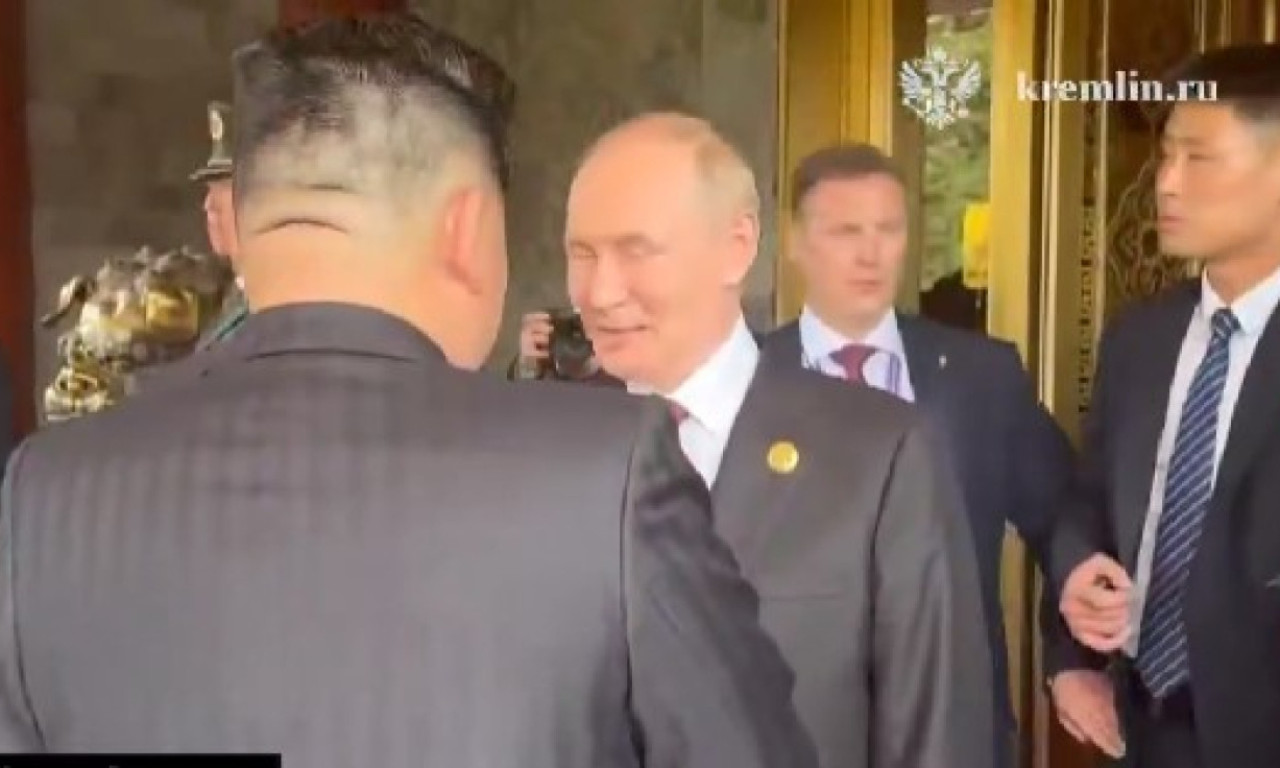 POGLEDAJTE OKRŠAJ PUTINOVOG I KIMOVOG TELOHRANITELJA Žestok obračun iza kulisa susreta u Pekingu (VIDEO)