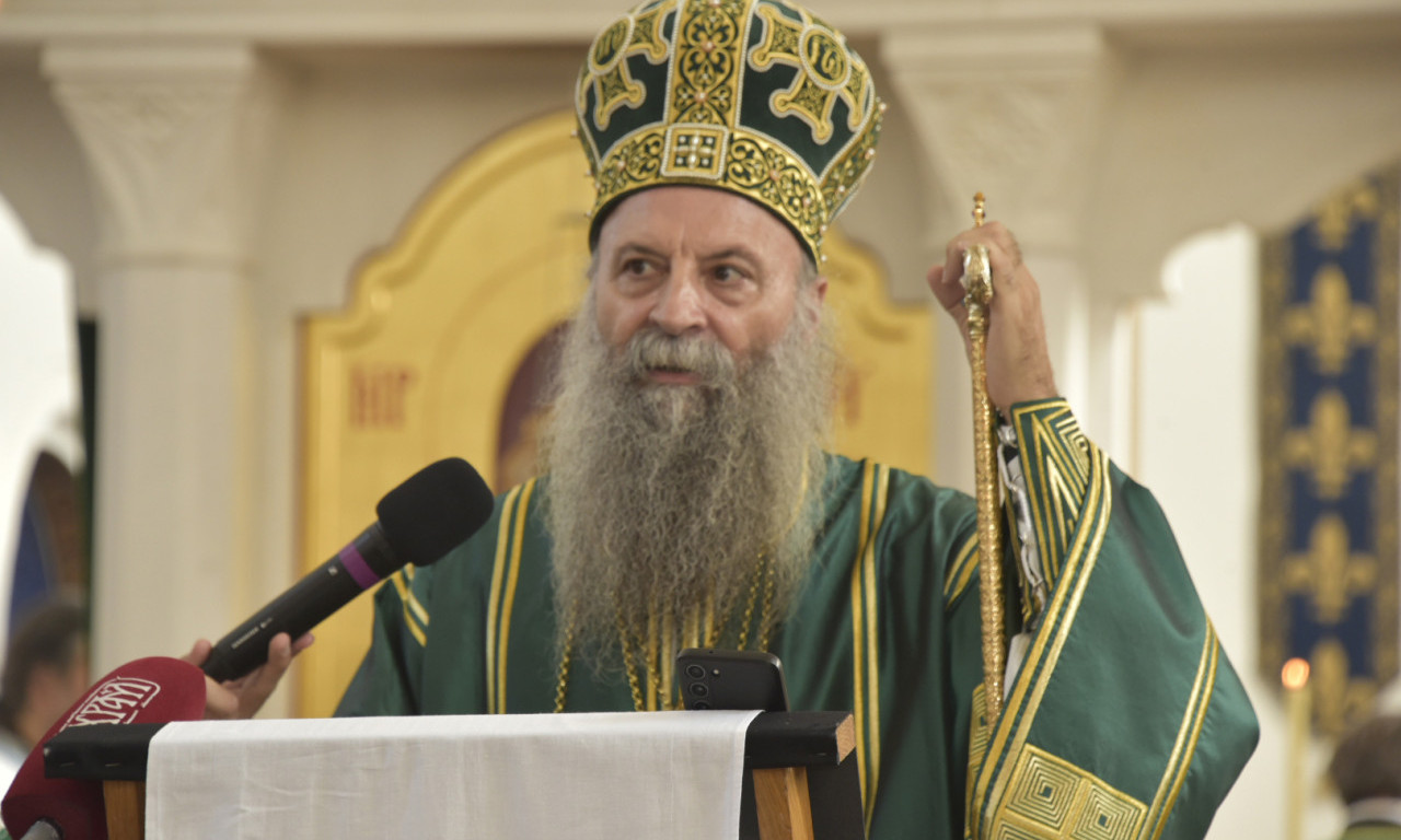 "BOG JE LJUBAV" Patrijarh Porfirije služio liturgiju u hramu Svetih apostola Petra i Pavla u Vinči