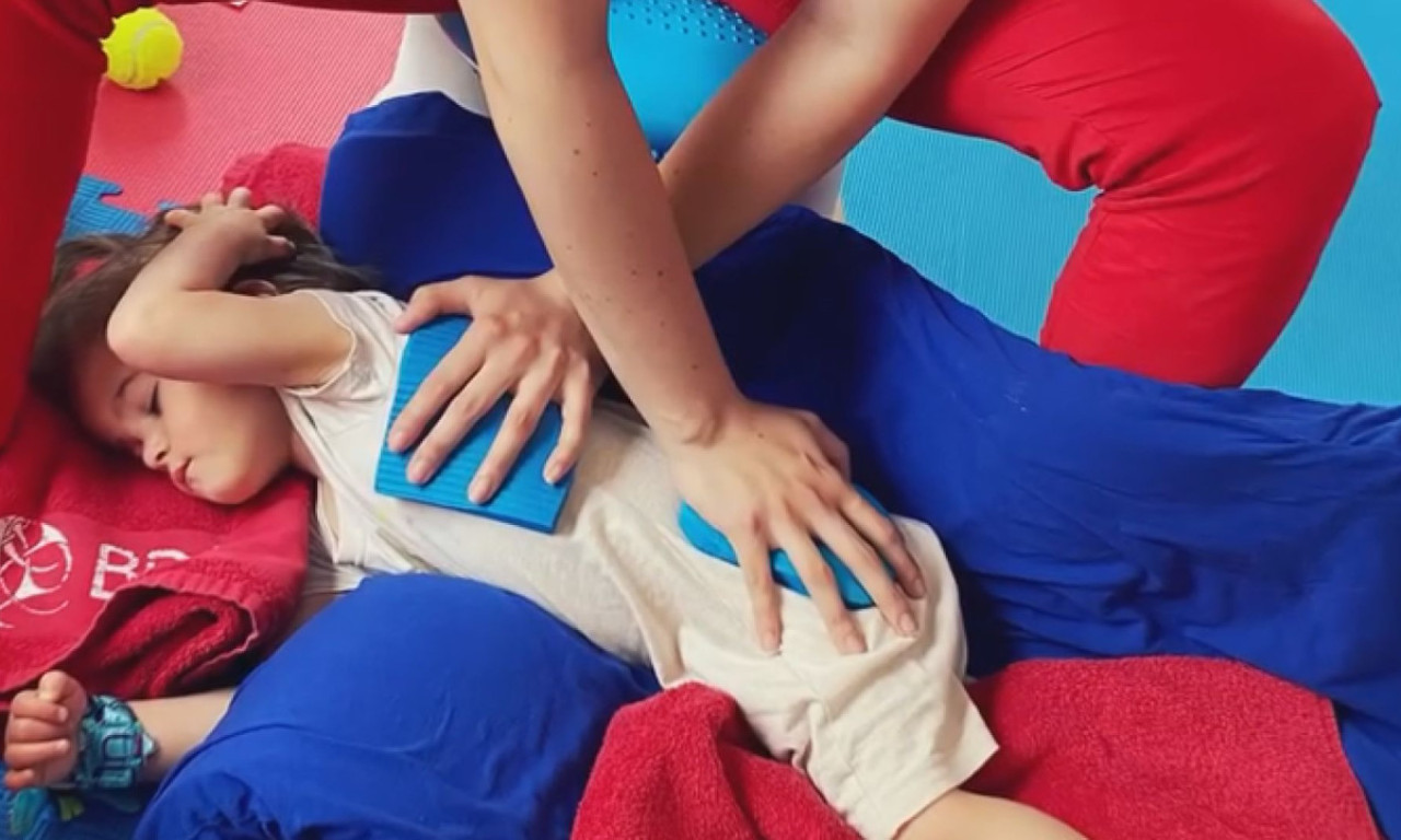 ČUDO OD 920 GRAMA Mala Maša ime neviđenu snagu, hajde da joj pomognemo da pobedi