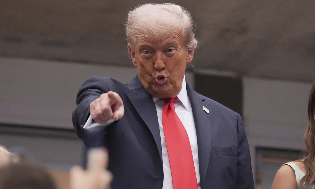 AMERIKA PONIŠTAVA VIZE Ovo je razlog! Pogledajte da li ste u opasnosti