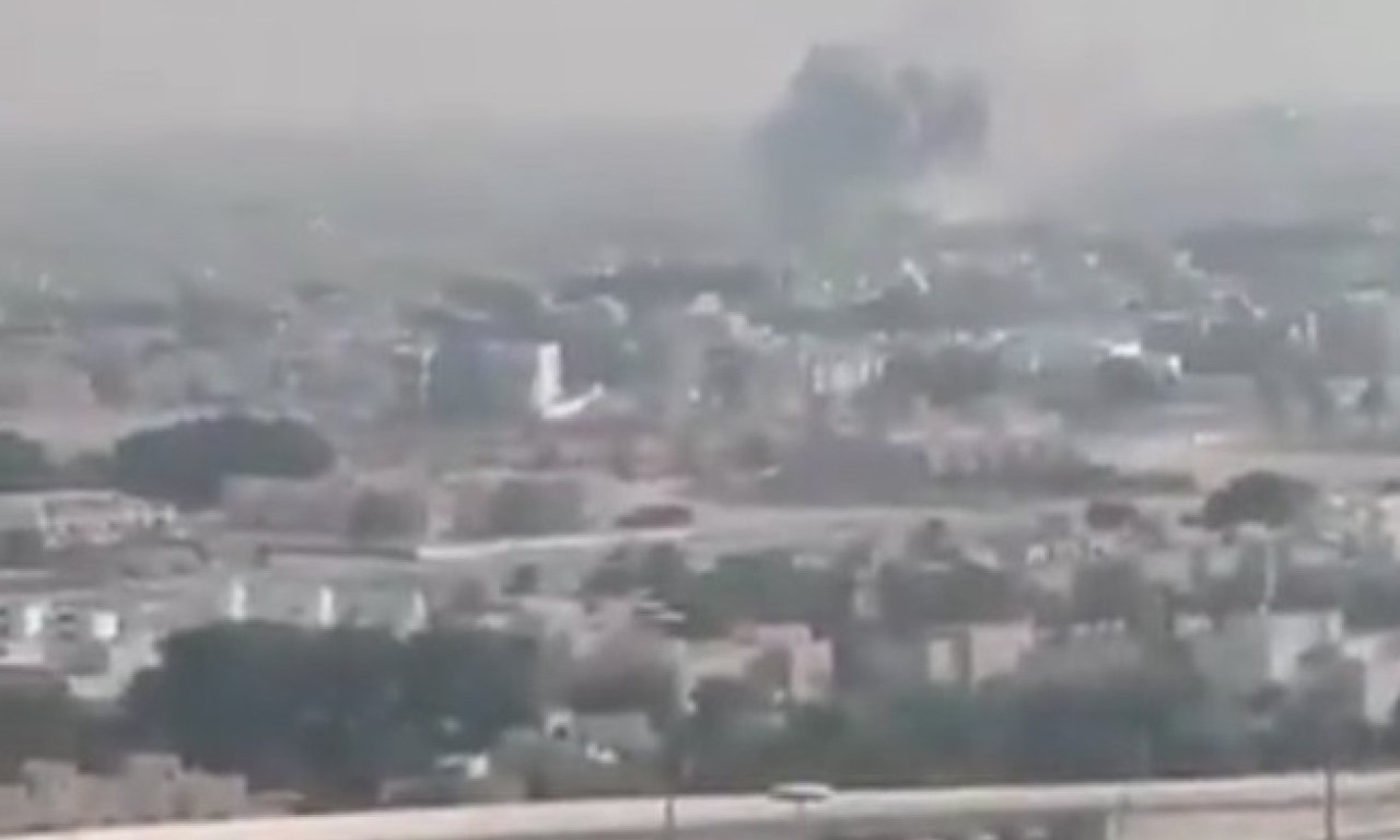 CRNI DIM IZNAD DOHE, EKSPLOZIJE ODJEKUJU GRADOM Izrael potvrdio napad (VIDEO)