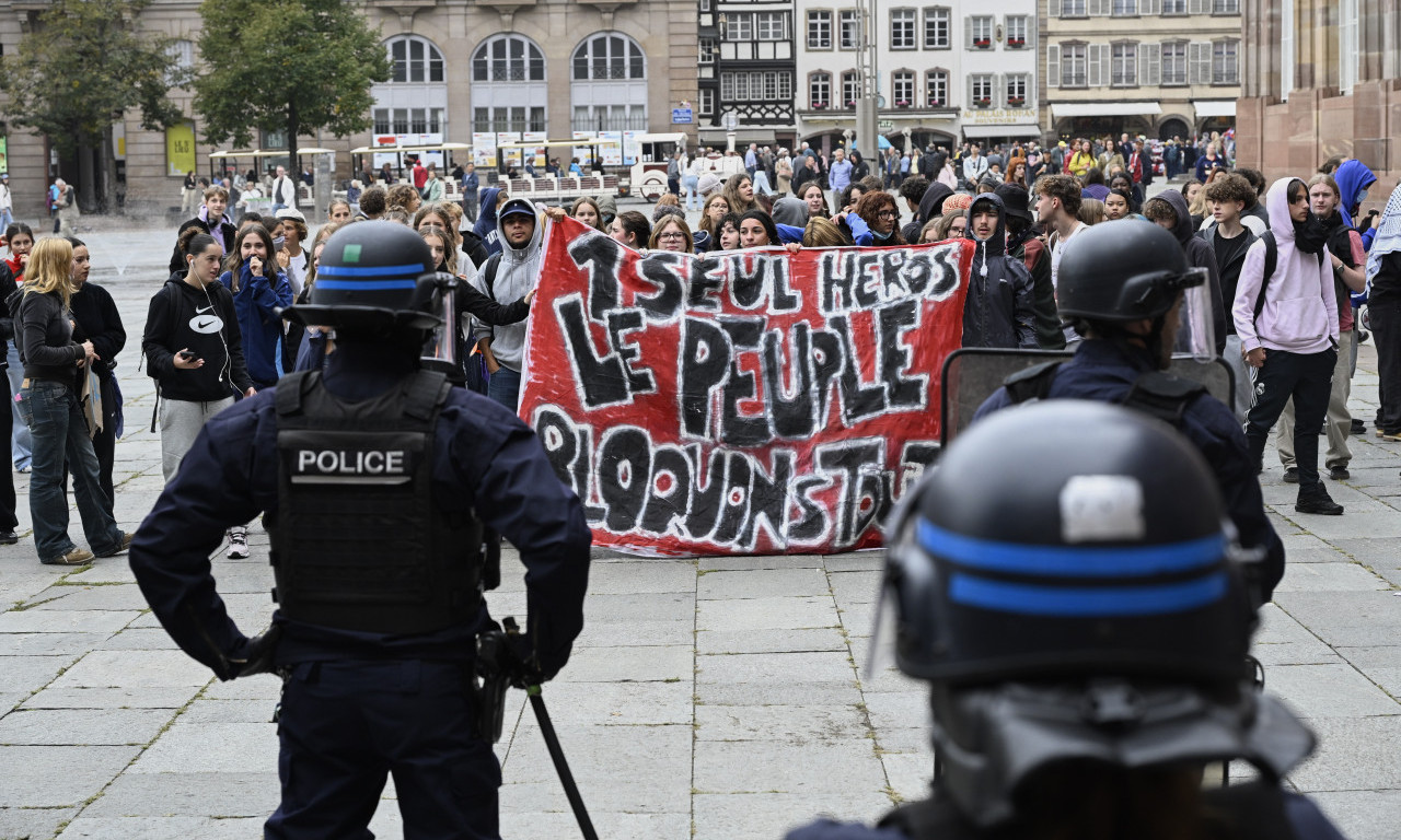 PROTESTI U FRANCUSKOJ EKSPLODIRALI Pogledajte šta se dešava na ulicama (VIDEO)