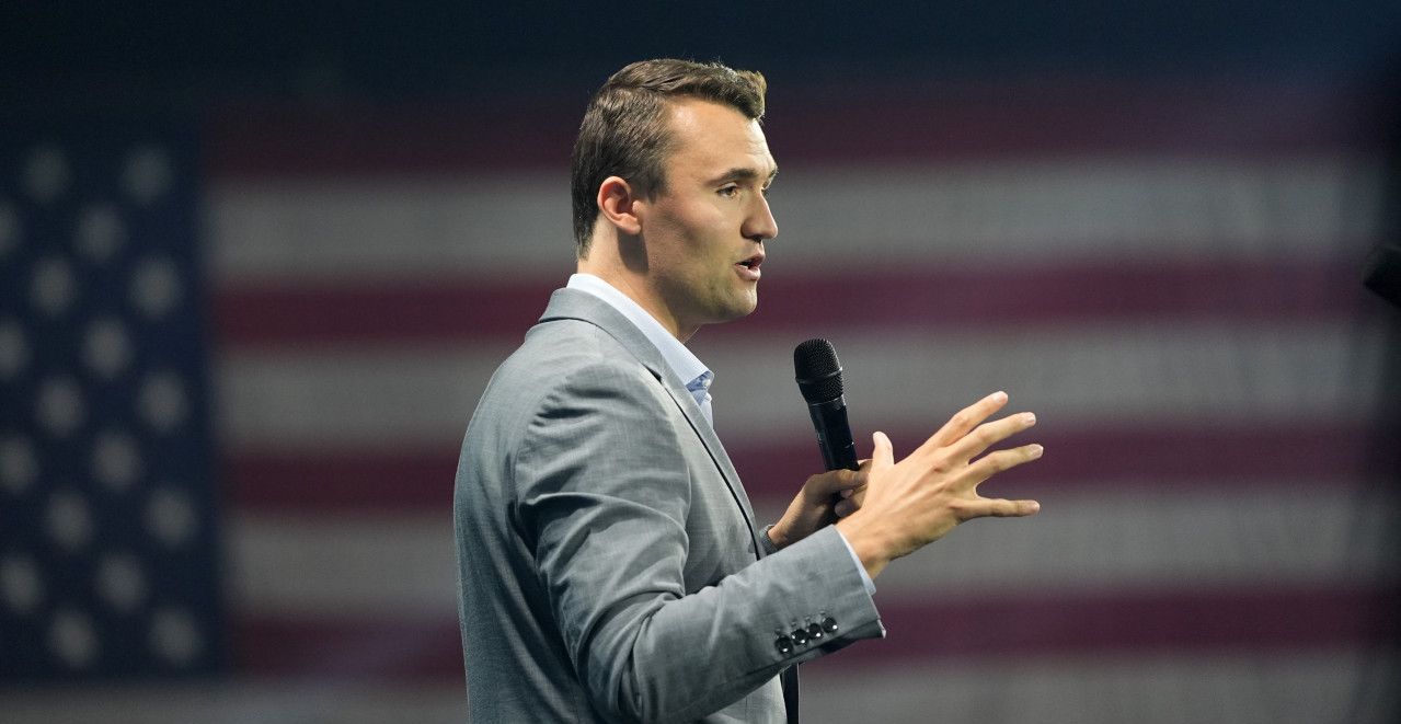 BIVŠI PREDSEDNICI SAD ĆE SE MOLITI ZA KIRKOVU SUPRUGU I NJIHOVO DVOJE DECE "Nasilje i zloba nisu dozvoljeni"