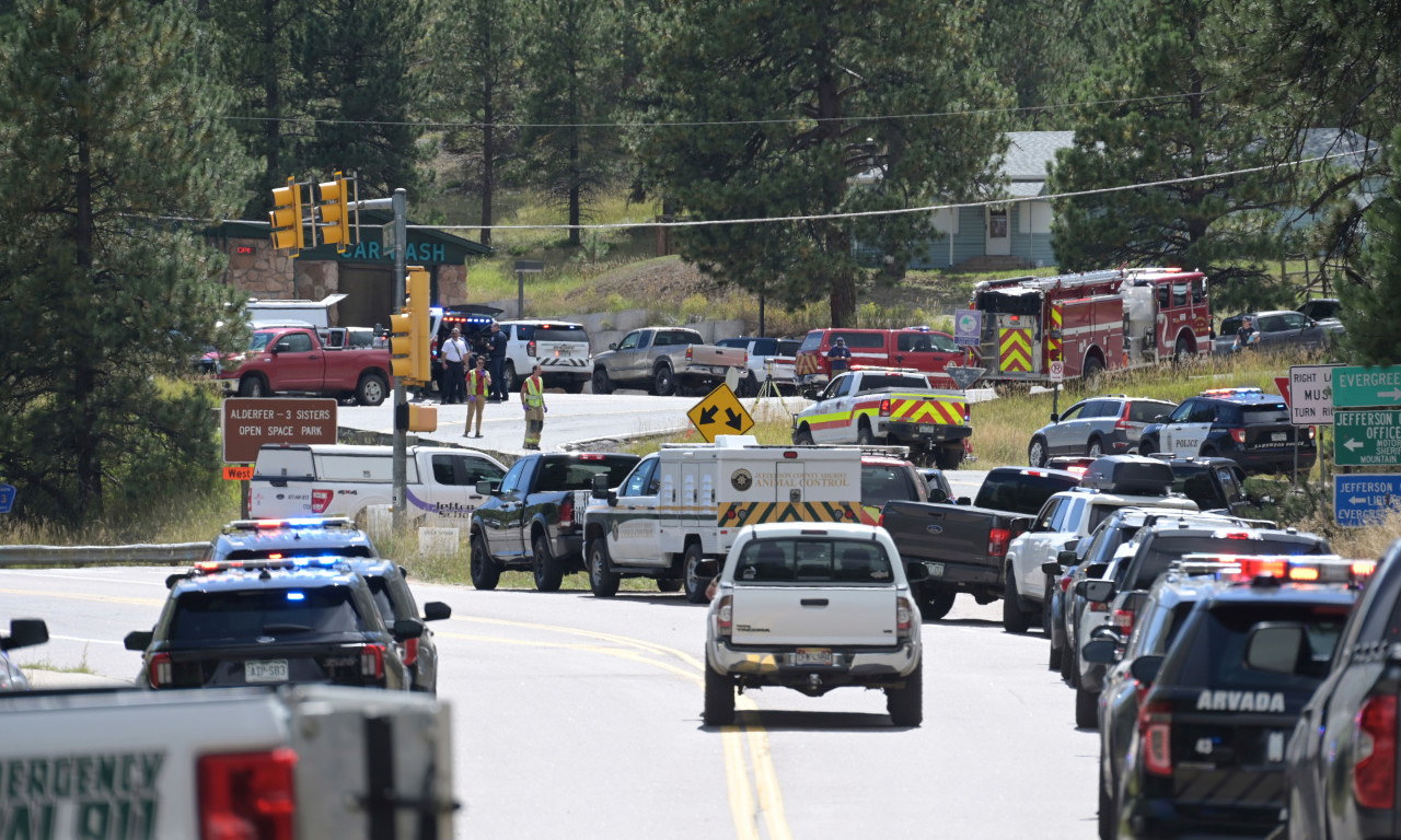 NOVA PUCNJAVA U AMERICI Učenik otvorio vatru u školi na đake, pa oduzeo sebi život (FOTO+VIDEO)