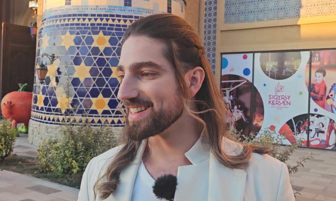 ALBANCIMA JE ZASMETALA NJENA NUMERA Princ od Vranje ocenio ko zaslužuje pobedu na PZE: "Stvarno se trudi..."