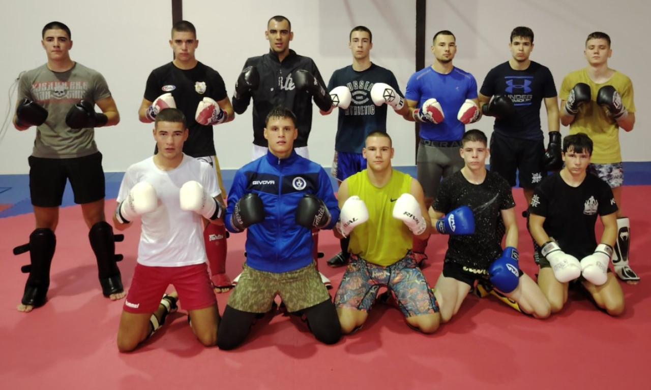 KIK-BOKSERI SRBIJE SPREMNI ZA EVROPSKO PRVENSTVO Borbe u Italiji počinju u ponedeljak!