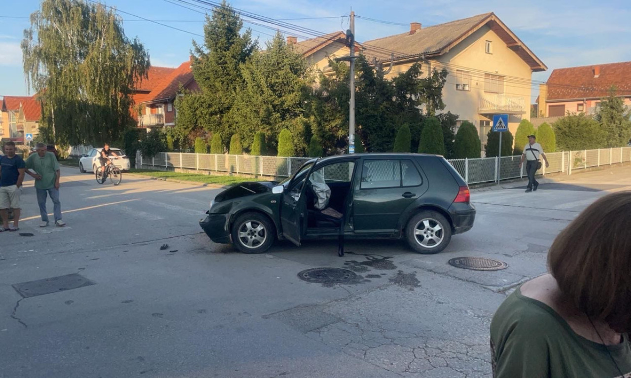 "ČULI SMO JAK UDAR I ISTRČALI SMO NAPOLJE" Žestoka saobraćajka u porodičnom naselju u Čačku (FOTO)