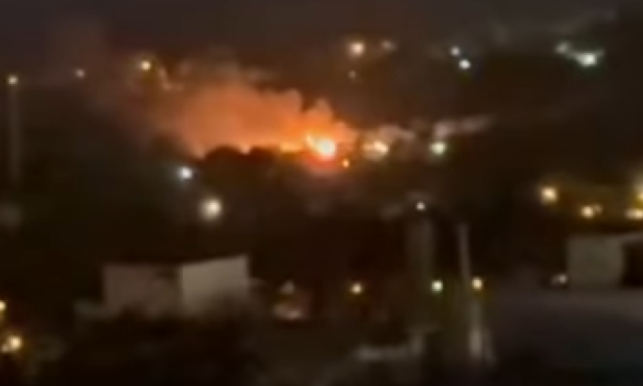 OGROMAN POŽAR NA KARABURMI VIdi se iz više delova grada (VIDEO)