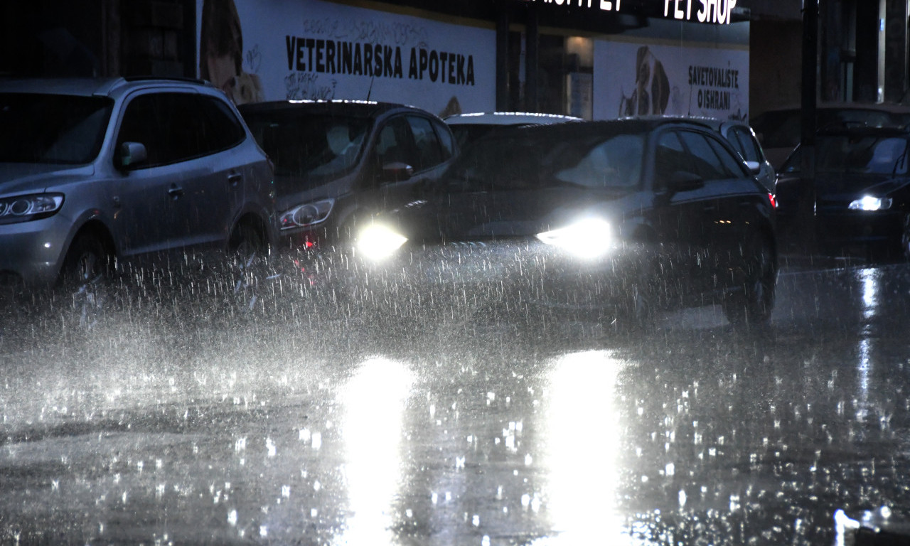 STIŽE I DO 15 CM SNEGA: Vozači, oprez! Pogledajte kakav nas scenario čeka posle kiše