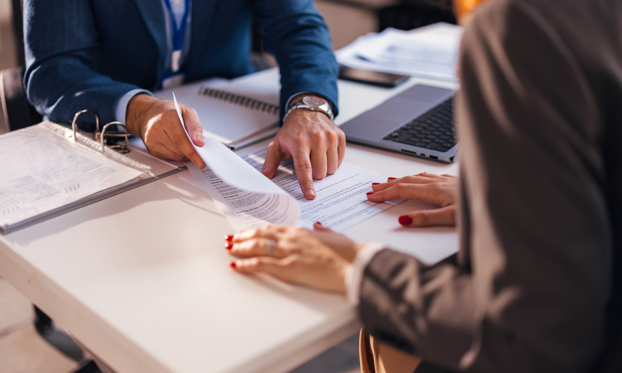 VELIKO OLAKŠANJE! Banke u Srbiji od danas smanjuju kamate na kredite