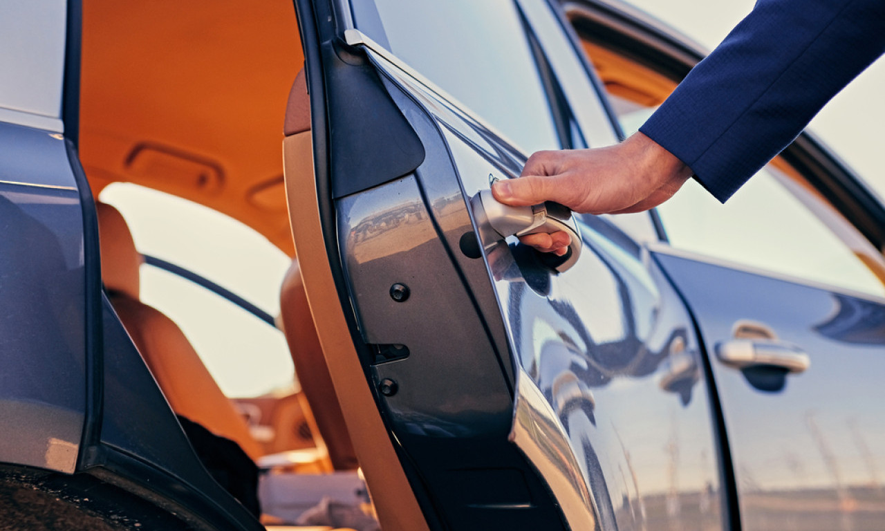 ODLUKA USKORO STUPA NA SNAGU: Gasi se poznati brend koji Srbi masovno voze i kupuju!