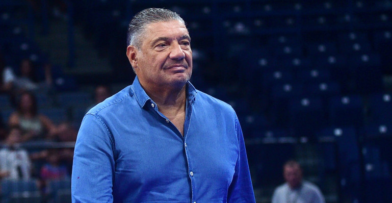 OVO ĆE RAZBESNETI NAVIJAČE PARTIZANA! Miško Ražnatović "isprozivao" Željka Obradovića na društvenim mrežama! (FOTO)