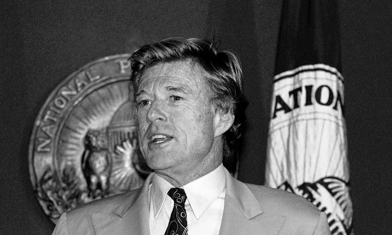 ROBERT REDFORD JE IMAO IMPOZANTNU BIOGRAFIJU Šest decenija glume, dva Oskara, ali smrt sinova ga je dotukla (FOTO)
