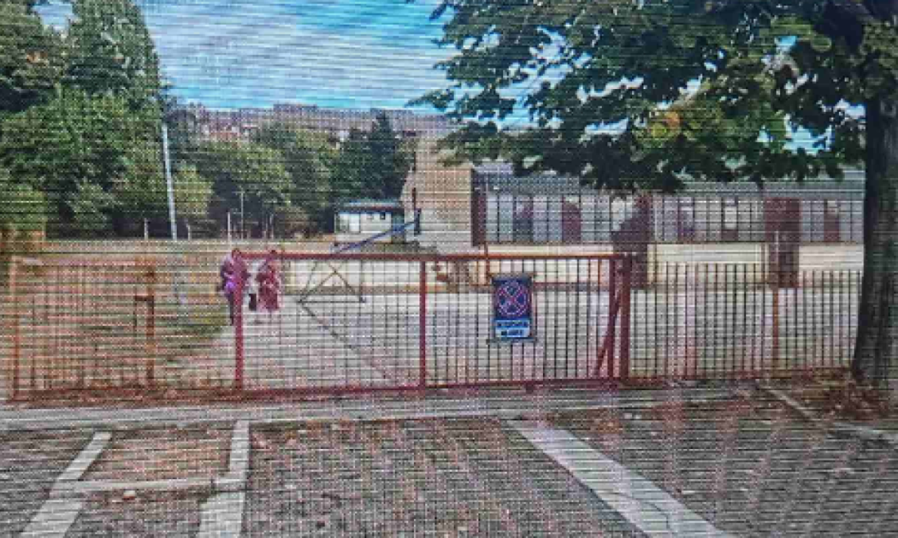 POZNATO STANJE DEVOJČICE NA KOJU JE PALA OGRADA Ovo su detalji nezgode na Ceraku! (FOTO)