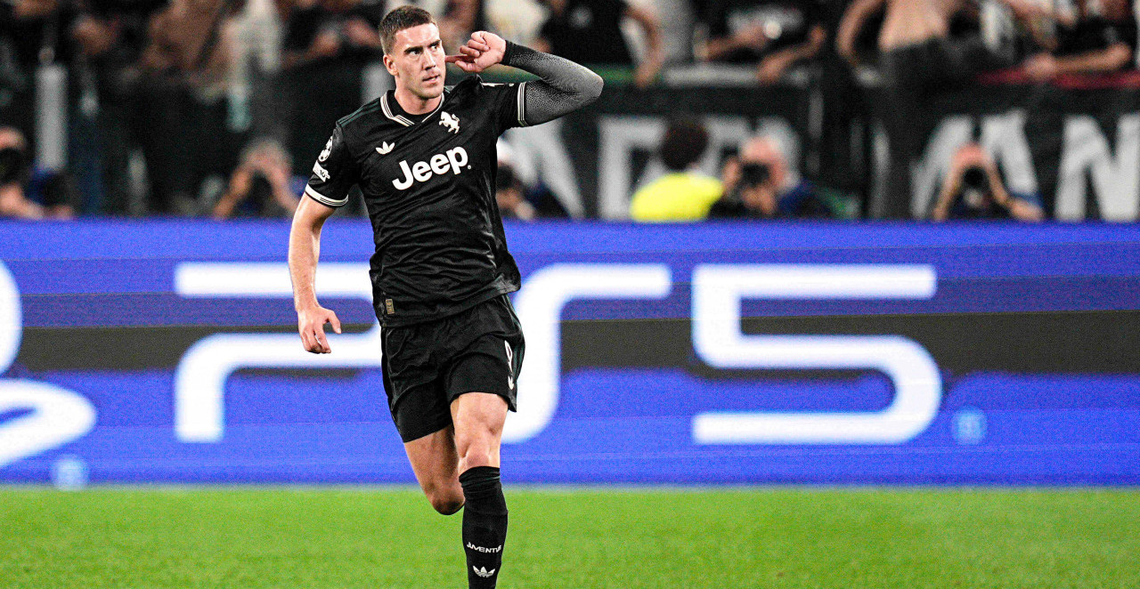 VLAHOVIĆ SPEKTAKLOM PROTIV BORUSIJE ZAPUŠIO USTA SVIMA, PA OTVORIO DUŠU: "Čak 99 odsto onoga što je rečeno nije istina"