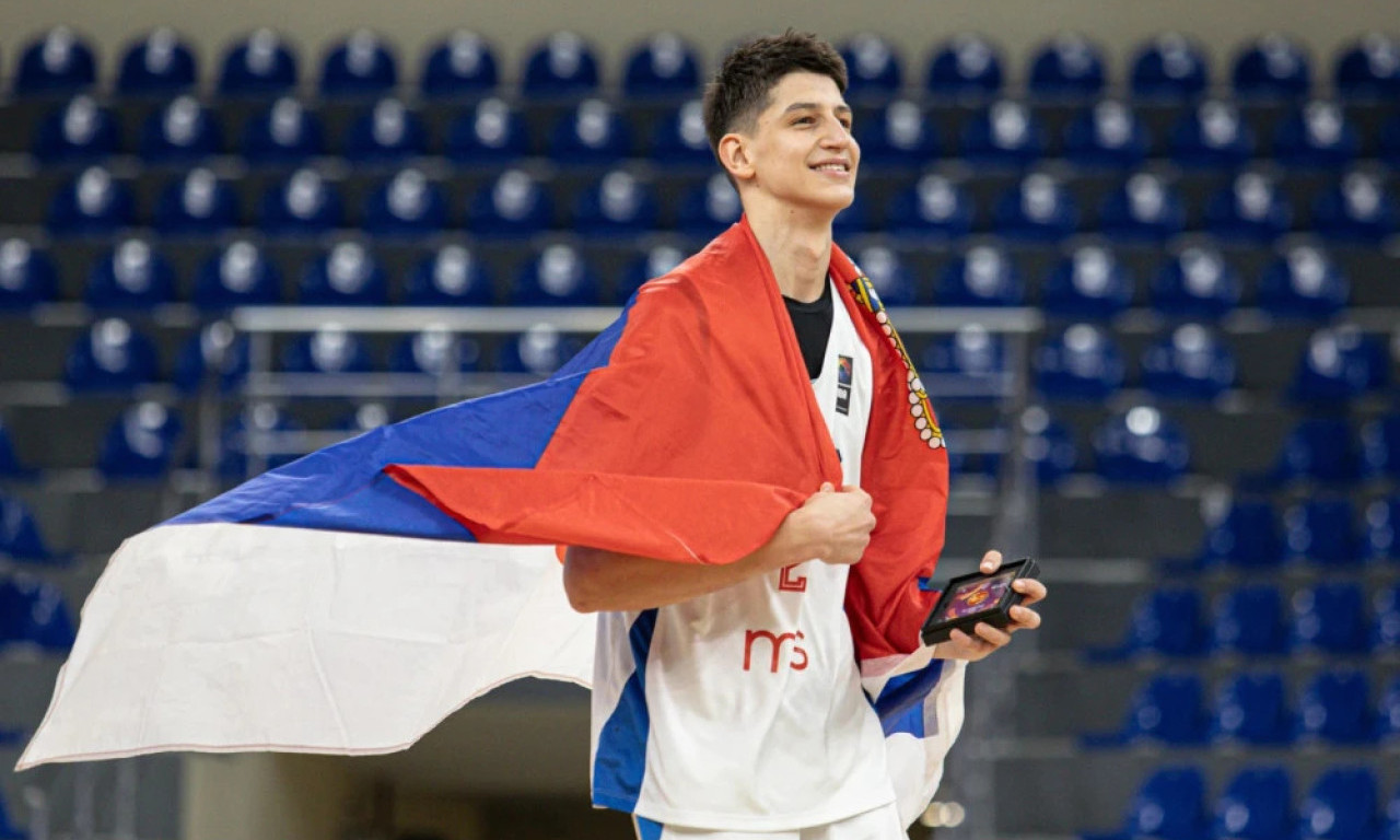 SRPSKO ČUDO OD DETETA ISPISALO ISTORIJU Najmlađi debitant u dresu Barselone (VIDEO)