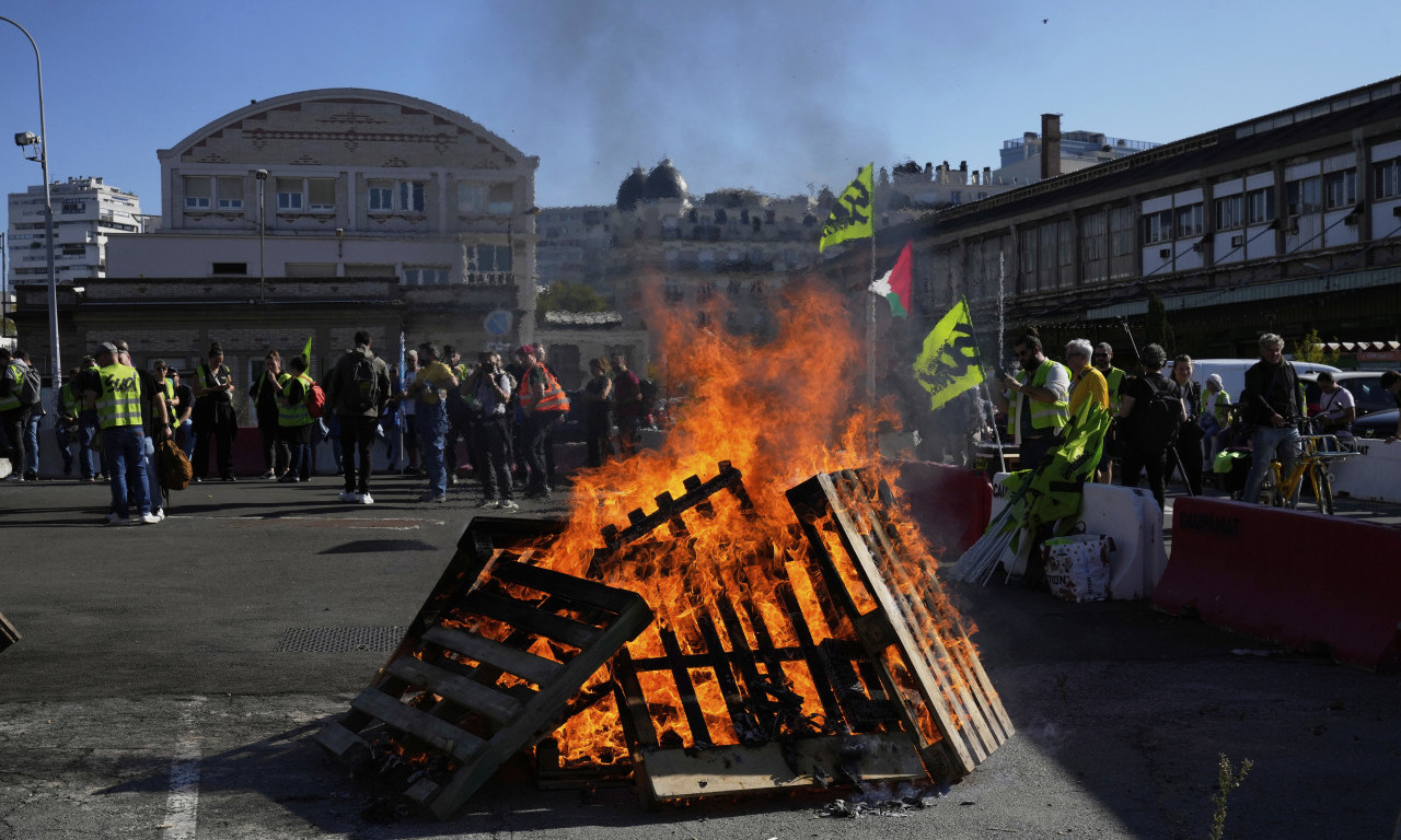 GORI FRANCUSKA! Žestok obračun demonstranata i policije, ima povređenih (VIDEO)