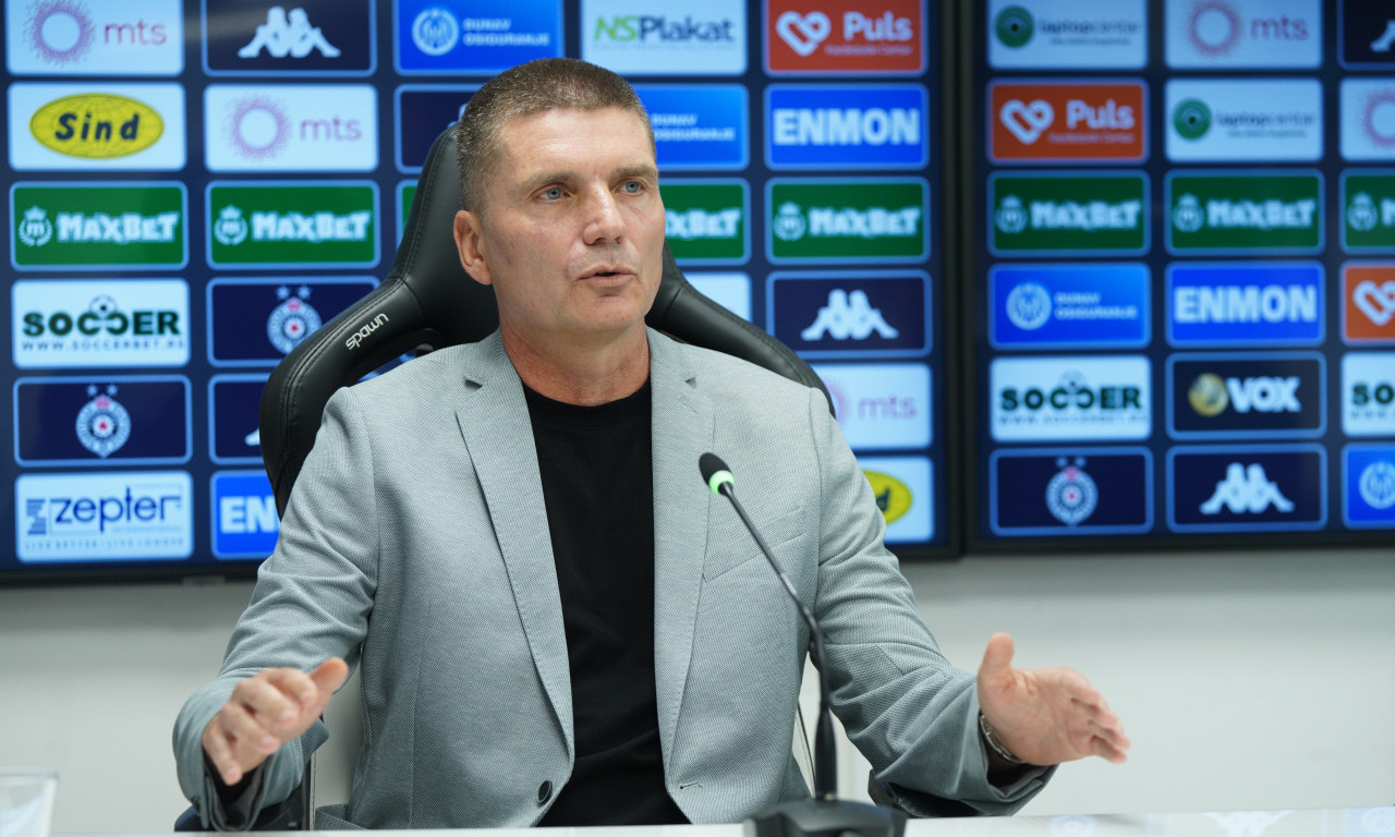 OPASNO MU SE DRMA FOTELJA Blagojević za sada ostaje, ali prvi sledeći kiks biće i njegov poslednji u Partizanu