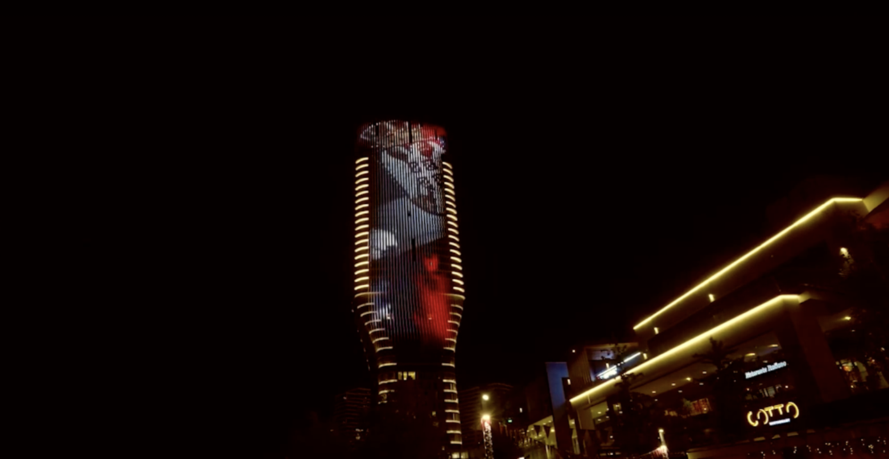 VELIČANSTVEN PRIZOR NA KULI BEOGRAD SINOĆ UKRAO POGLEDE Pogledajte osvetljenje povodom praznika Snaga jedinstva (VIDEO)