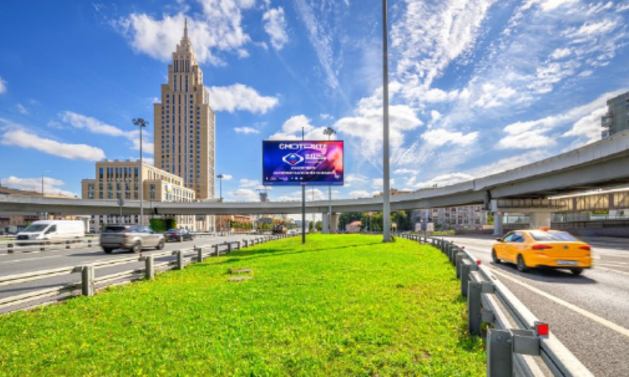 PUTINOVA EVROVIZIJA POČINJE DANAS: Slobodan Trkulja predstavlja Srbiju - evo šta se krije iza ruskog spektakla