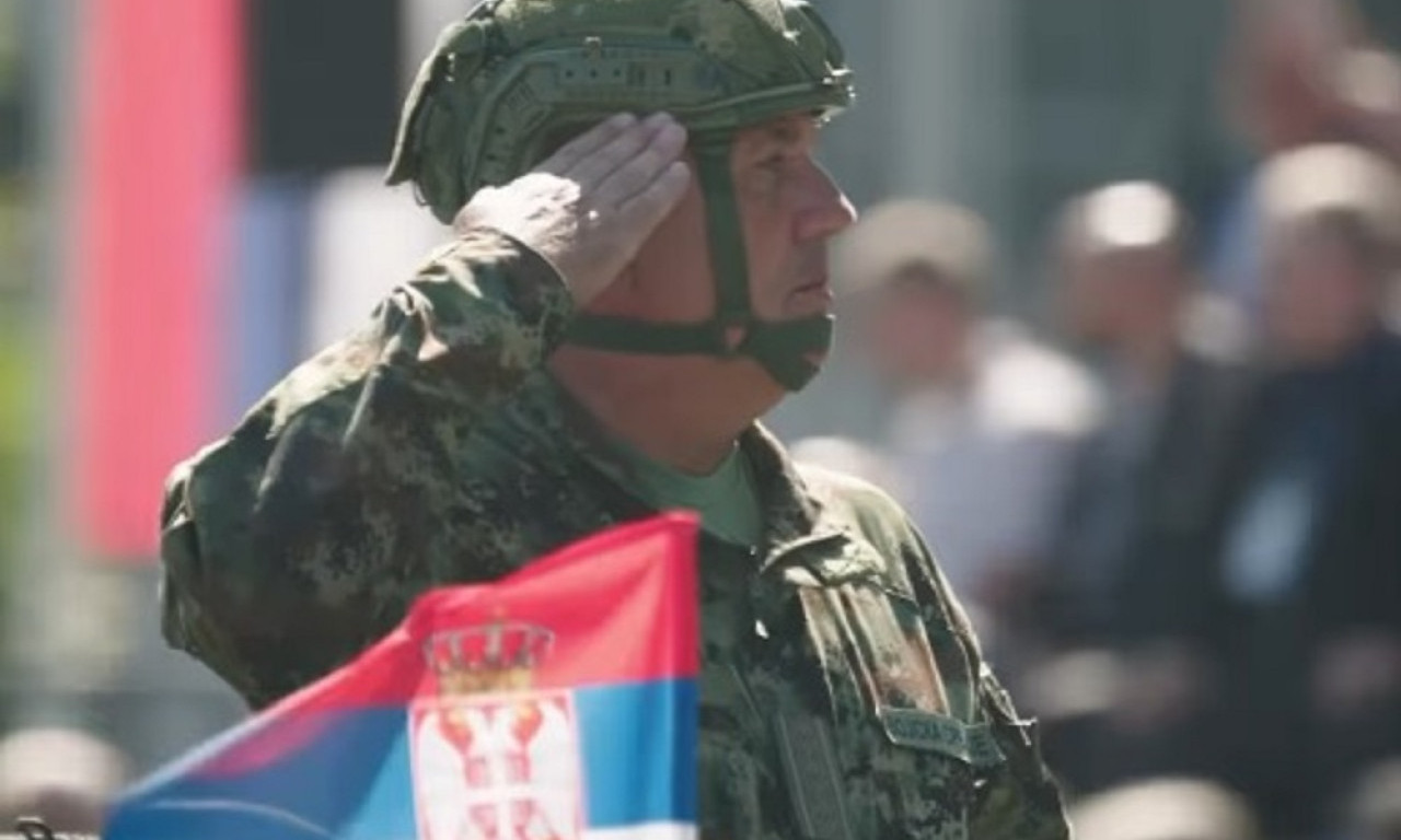 PREDSEDNIK VUČIĆ OBJAVIO MOĆAN SNIMAK VOJNE PARADE "Snagu crpimo iz jakih korena, duboko uraslih u našu Srbiju..."